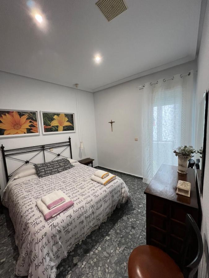 Torreperea- Piso Completo Villa Jaen Ngoại thất bức ảnh
